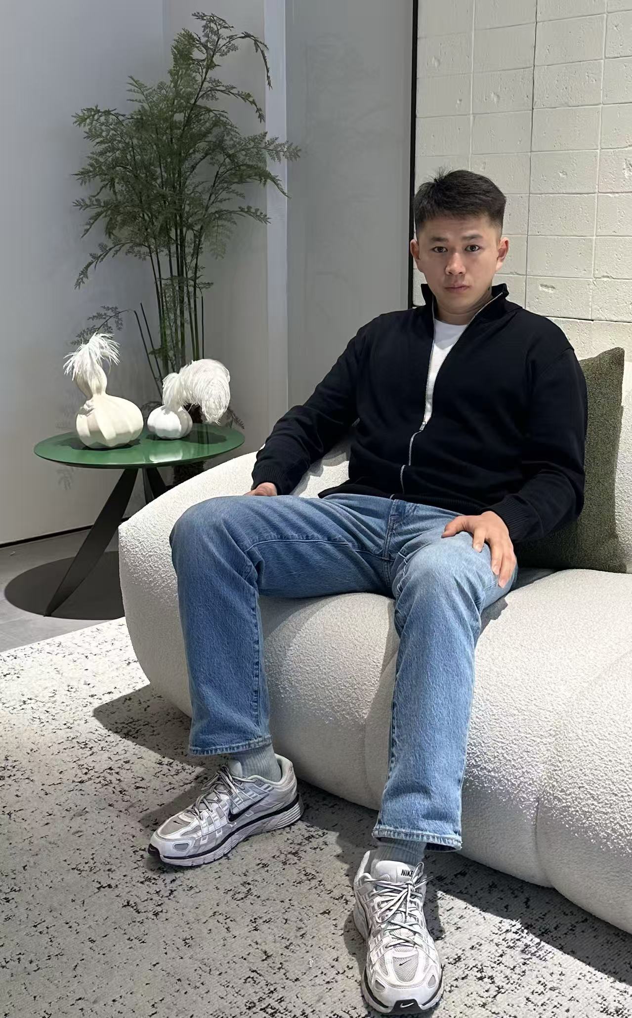 Галым Такенов